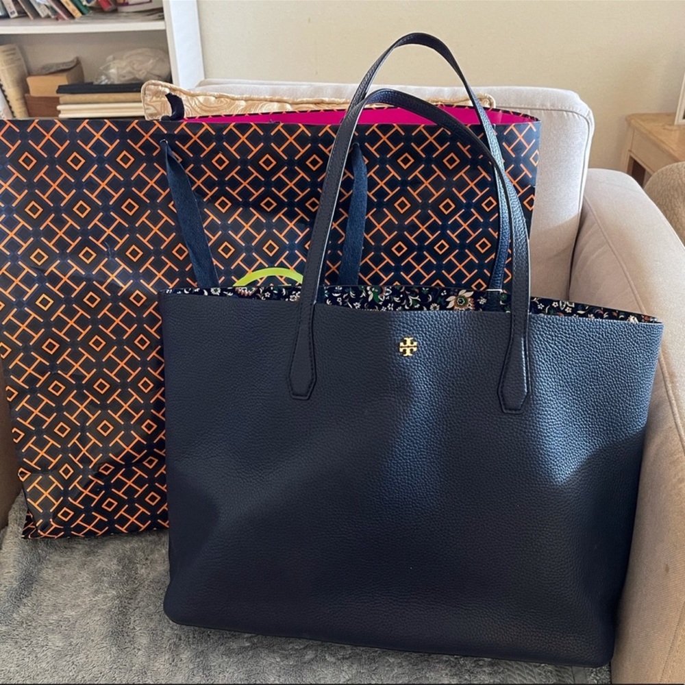 NWT Tory Burch Blake Triple Compartment Pebbled Leather Tote Royal Navy Soleil